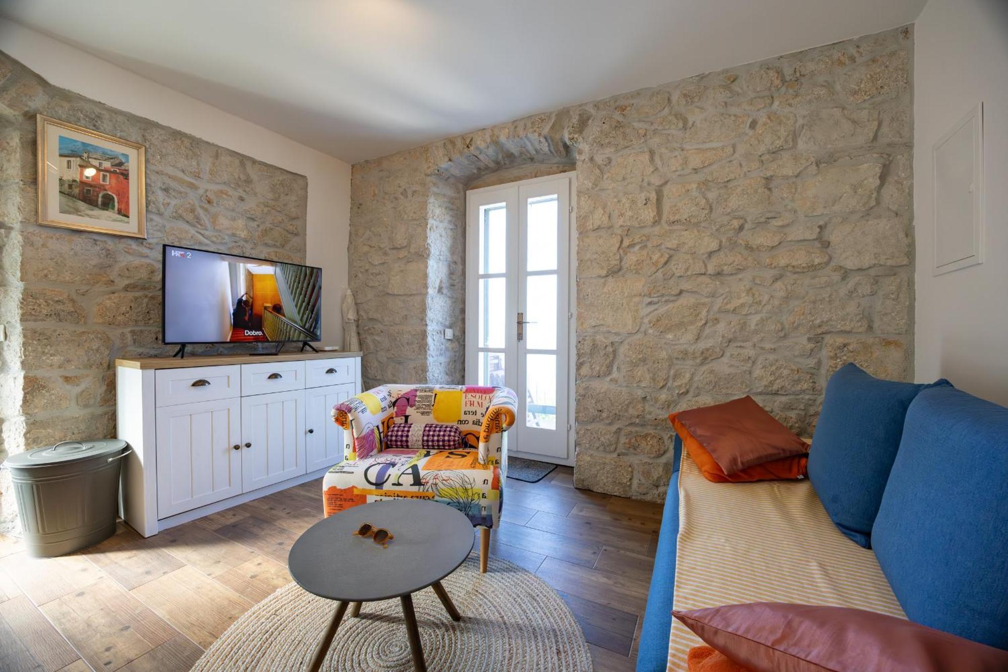 Villa Stone House Kurtic Stara Podgora Exterior foto