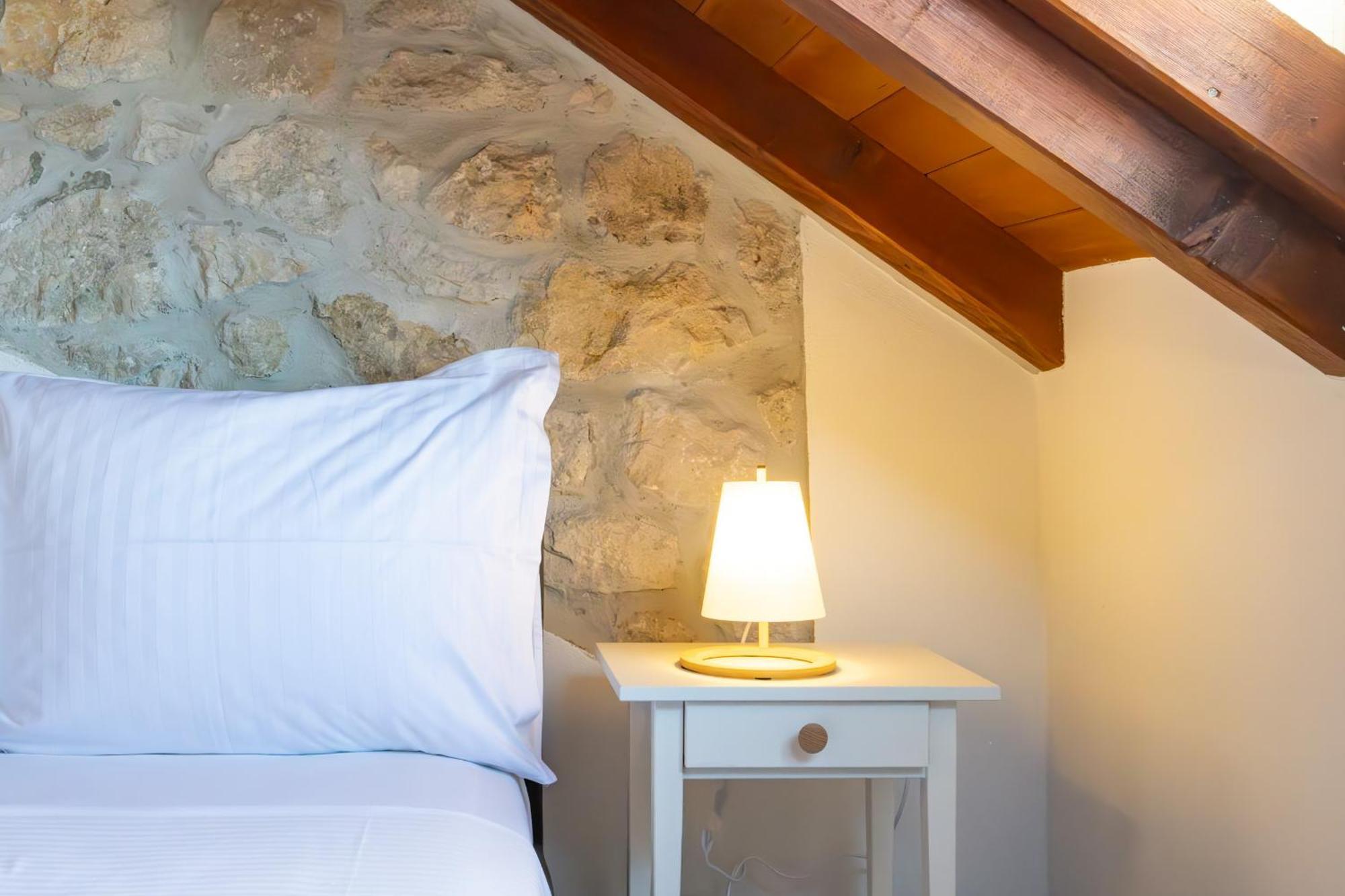 Villa Stone House Kurtic Stara Podgora Exterior foto